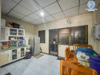 *****ทาวน์เฮ้าส์มือสองย่านนนทบุรี ม.ช.รุ่งเรือง 6 บางกรวย-ไทรน้อย เนื้อที่มากถึง 20 ตร.ว. ฟังก์ชัน 2 ห้องนอน 2 ห้องน้ำ 1 ที่จอดรถ บนทำเลศักยภาพ เพียง 10 นาทีถึงรถไฟฟ้าสายสีม่วง "สถานีบางพลู" ใกล้เซ็นทรัลเวสท์เกต ,เซ็นทรัลรัตนาธิเบศร์ เดินทางสะดวกสุดๆ